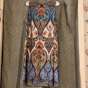 Fun and surprising dress- super comfortable